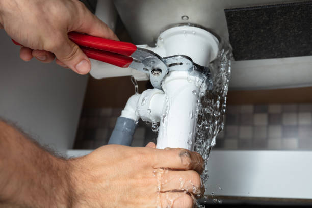 Best Basement water damage restoration  in Howards Grove, WI